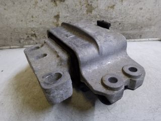 bontott AUDI A3 Motor Tartó Bak (Fém)
