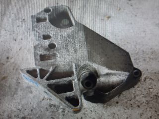 bontott AUDI A3 Motor Tartó Bak (Fém)