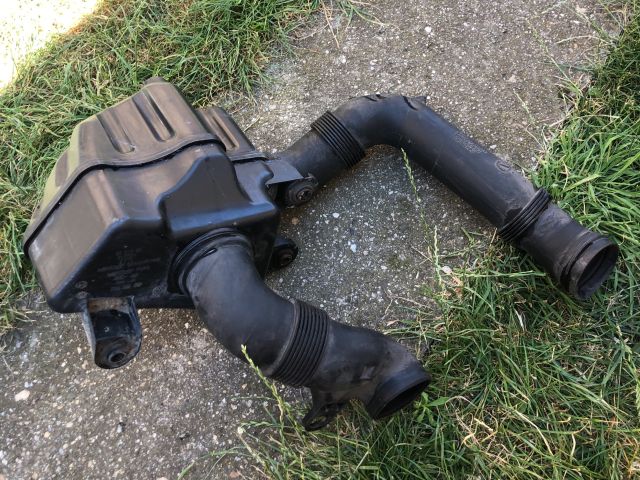 bontott AUDI A3 Rezonátor