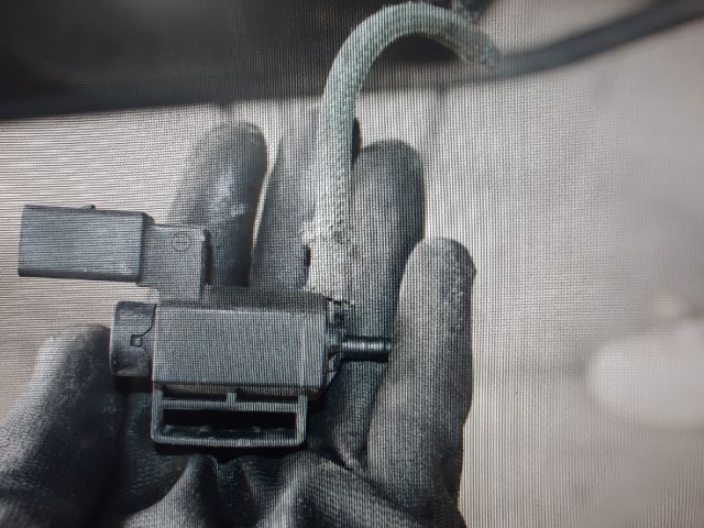 bontott AUDI A3 Turbó Vákum Szelep