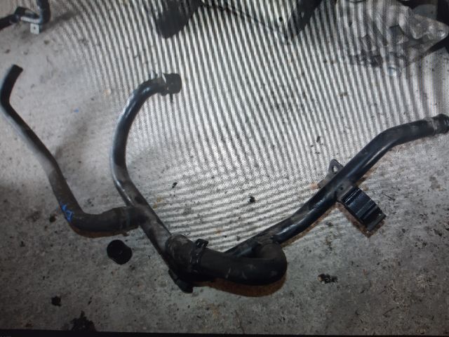 bontott AUDI A3 Vízcső