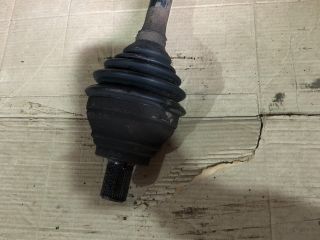 bontott AUDI A3 Bal Féltengely