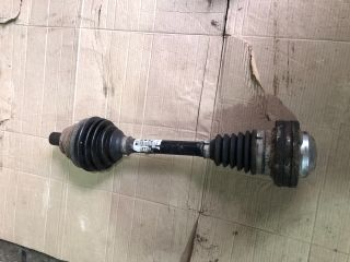 bontott AUDI A3 Bal Féltengely