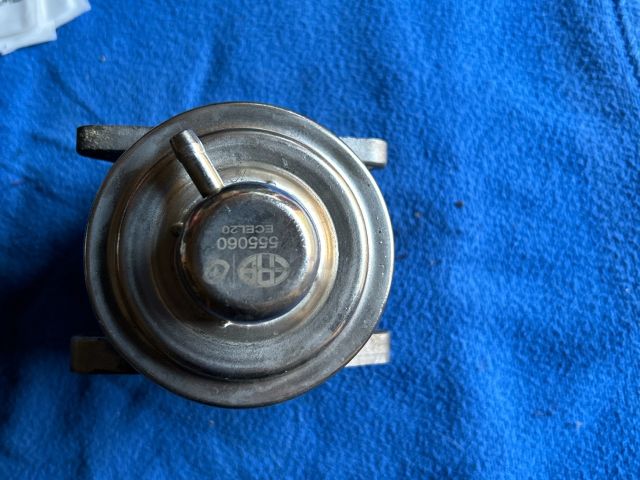 bontott AUDI A3 EGR / AGR Szelep