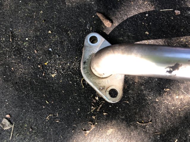 bontott AUDI A3 EGR Hűtő Cső