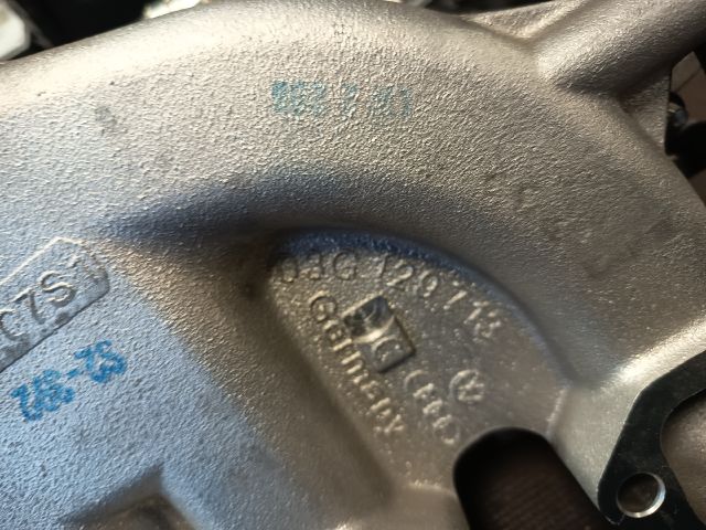 bontott AUDI A3 EGR Hűtő Cső