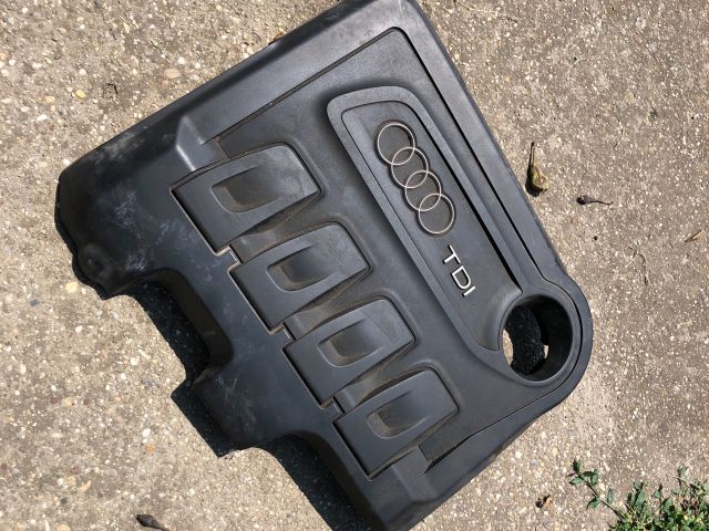 bontott AUDI A3 Felső Motorburkolat