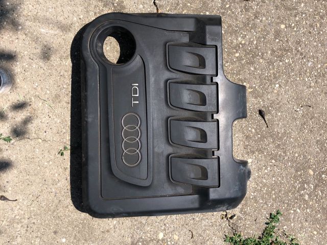 bontott AUDI A3 Felső Motorburkolat