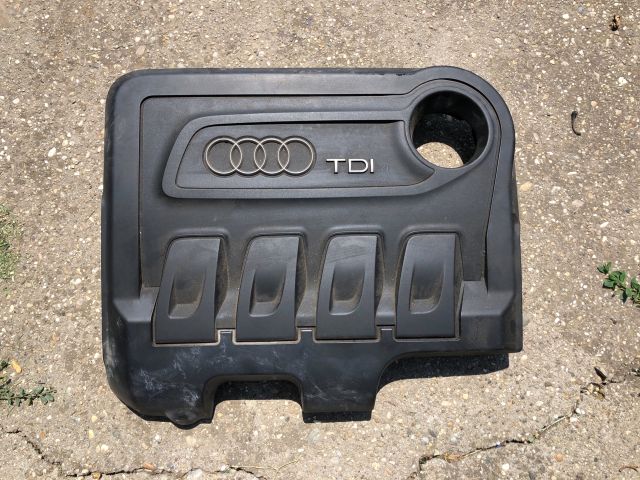 bontott AUDI A3 Felső Motorburkolat