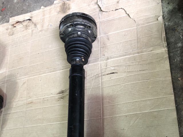 bontott AUDI A3 Jobb Féltengely