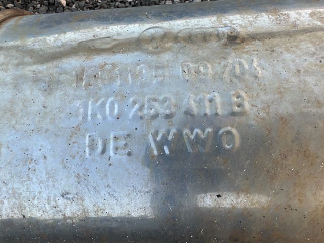 bontott AUDI A3 Komplett Kipufogó Rendszer