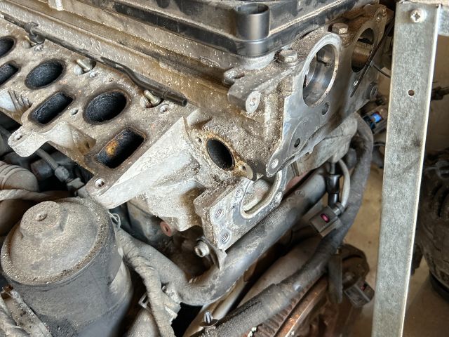 bontott AUDI A3 Motor (Fűzött blokk hengerfejjel)