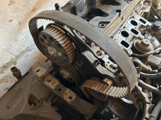 bontott AUDI A3 Motor (Fűzött blokk hengerfejjel)