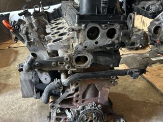 bontott AUDI A3 Motorblokk (Fűzött)