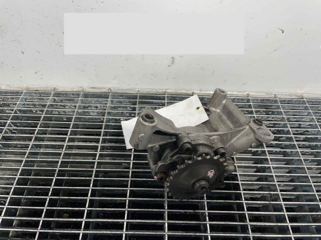 bontott AUDI A3 Olajszivattyú