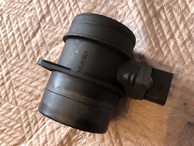 bontott AUDI A3 Légtömegmérő