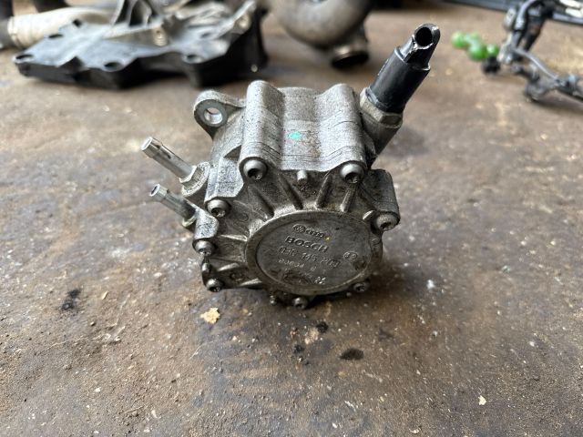 bontott AUDI A3 Vákumpumpa