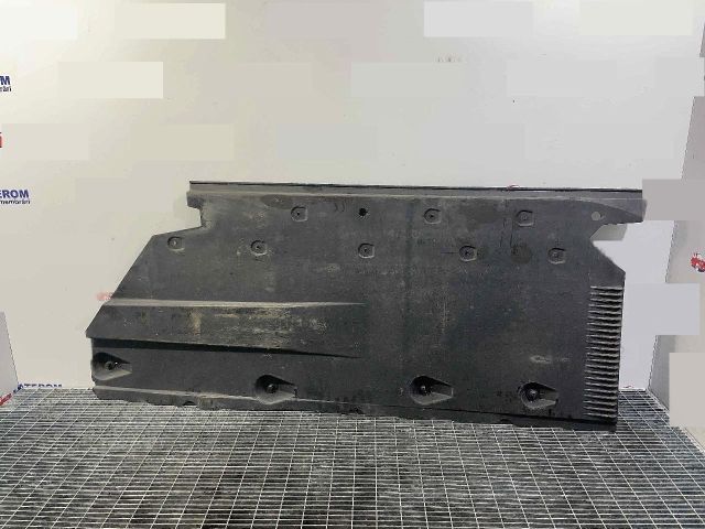 bontott AUDI A3 Alsó Motorburkolat