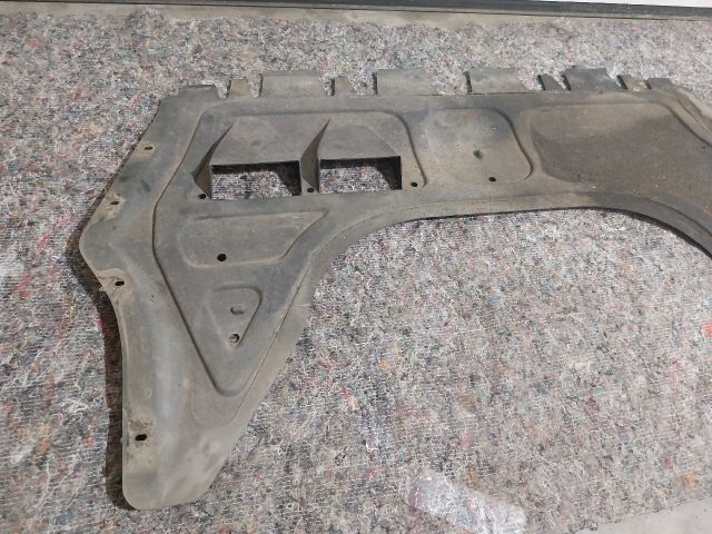 bontott AUDI A3 Alsó Motorburkolat