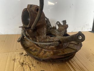 bontott AUDI A3 Bal első Csonkállvány Kerékaggyal