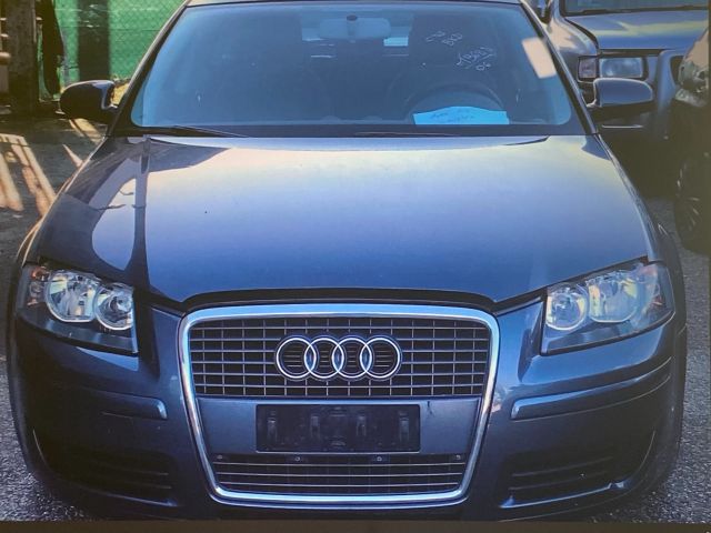 bontott AUDI A3 Bal első Gólyaláb (Lengécsillapító, Rugó)