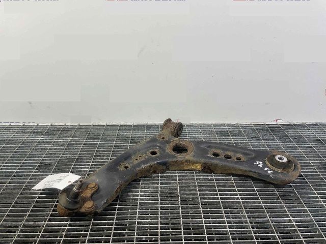 bontott AUDI A3 Bal első Lengőkar