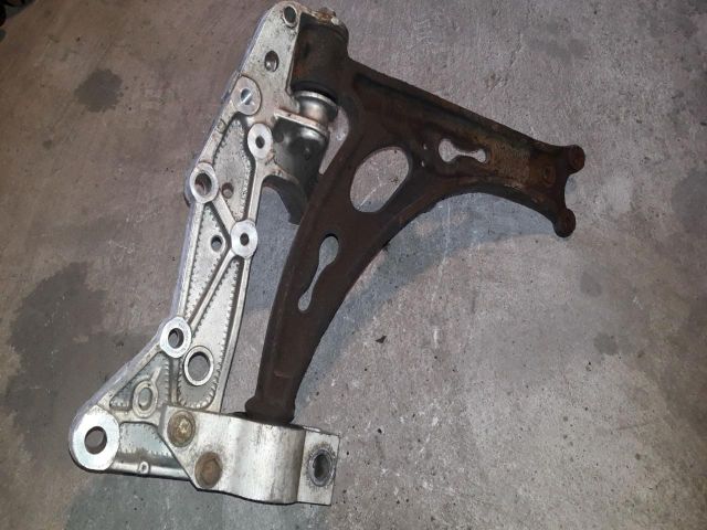 bontott AUDI A3 Bal első Lengőkar