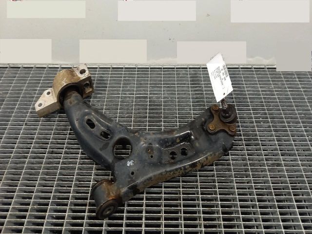 bontott AUDI A3 Bal első Lengőkar