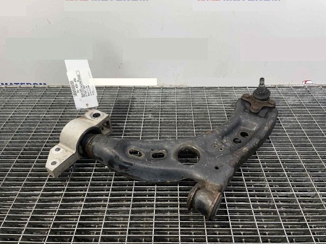 bontott AUDI A3 Bal első Lengőkar