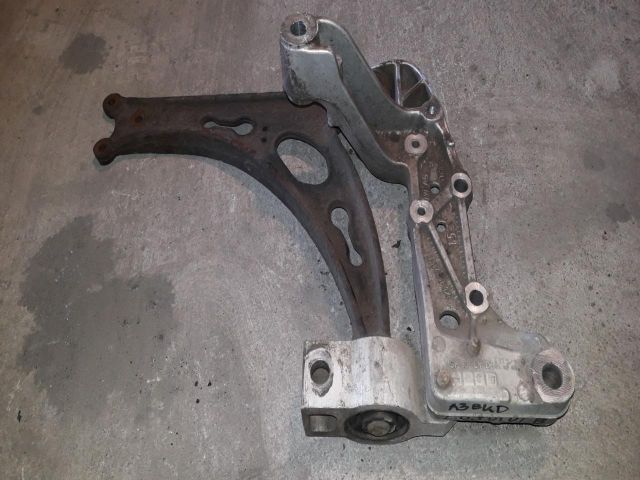 bontott AUDI A3 Bal első Lengőkar