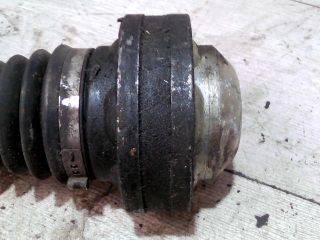 bontott AUDI A3 Bal Féltengely