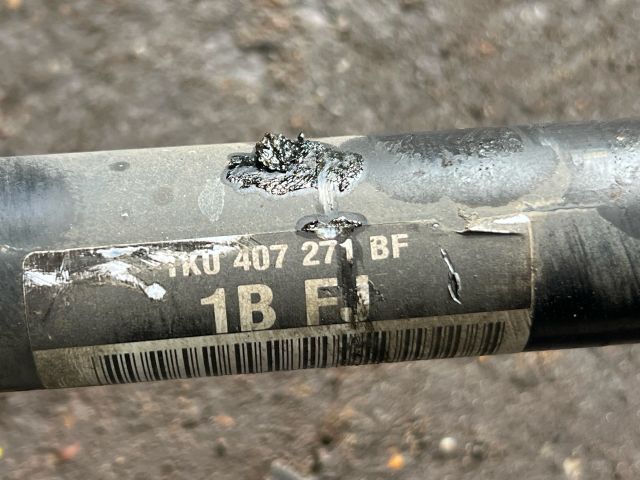 bontott AUDI A3 Bal Féltengely