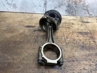 bontott AUDI A3 Dugattyú és Hajtókar