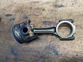 bontott AUDI A3 Dugattyú és Hajtókar