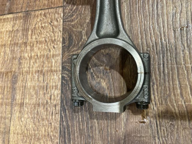 bontott AUDI A3 Dugattyú és Hajtókar