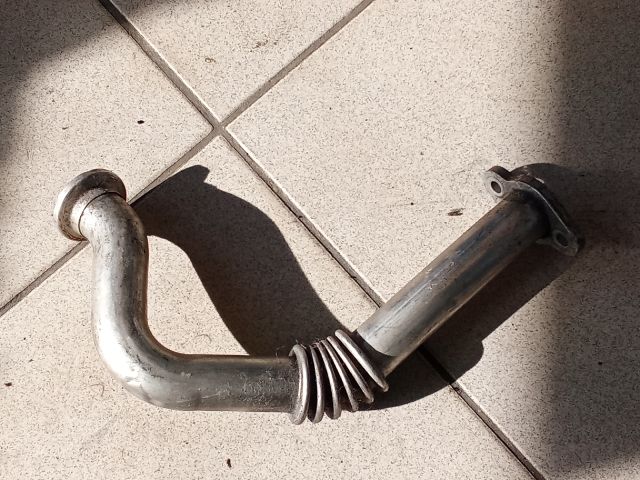 bontott AUDI A3 EGR Hűtő Cső