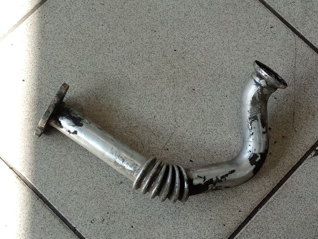 bontott AUDI A3 EGR Hűtő Cső