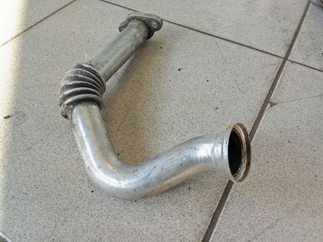 bontott AUDI A3 EGR Hűtő Cső