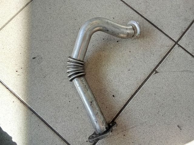 bontott AUDI A3 EGR Hűtő Cső