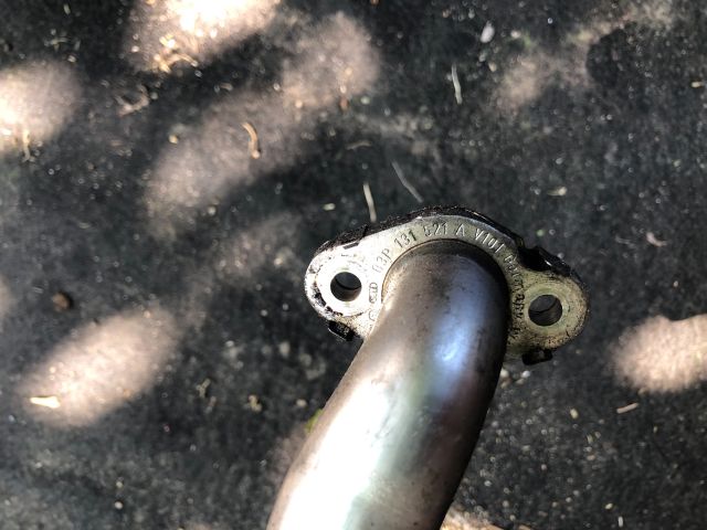 bontott AUDI A3 EGR Hűtő Cső