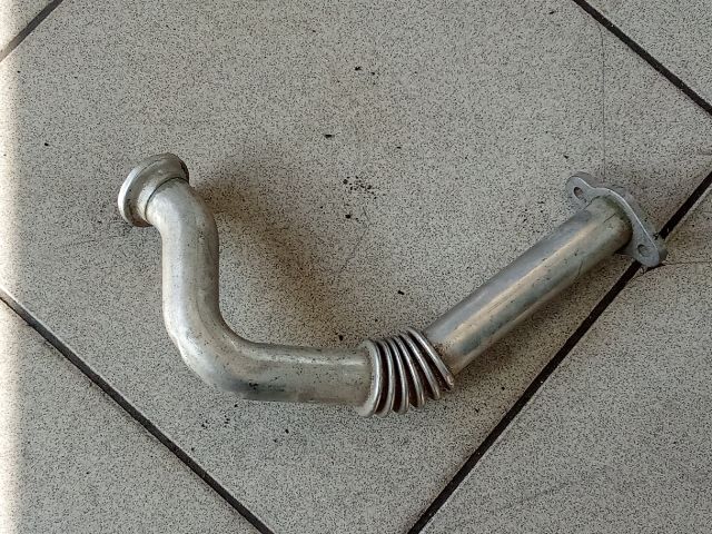 bontott AUDI A3 EGR Hűtő Cső