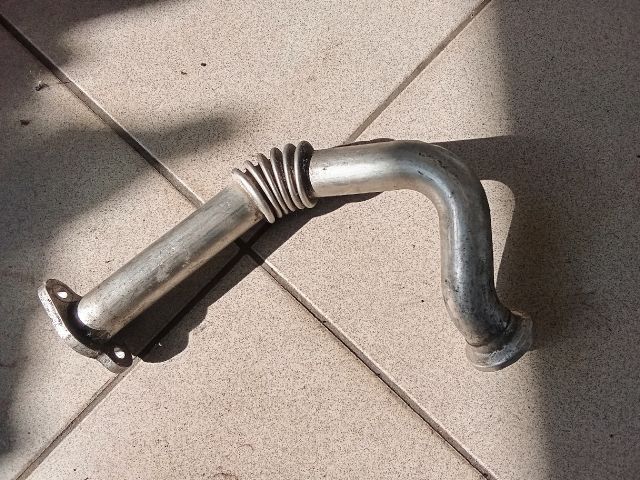 bontott AUDI A3 EGR Hűtő Cső