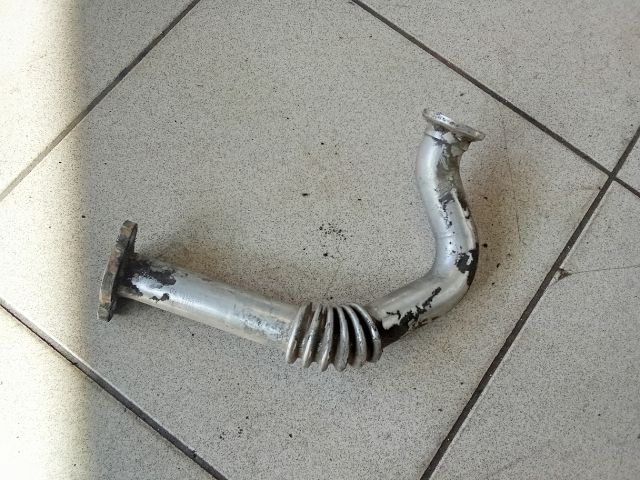 bontott AUDI A3 EGR Hűtő Cső