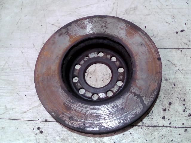 bontott AUDI A3 Első Féktárcsa