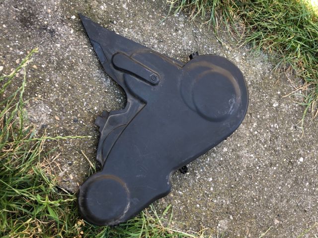 bontott AUDI A3 Első Felső Vezérlés Burkolat