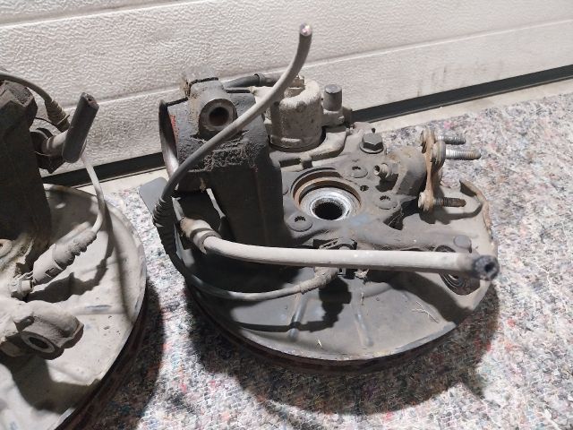 bontott AUDI A3 Féknyereg Munkahengerrel Szett