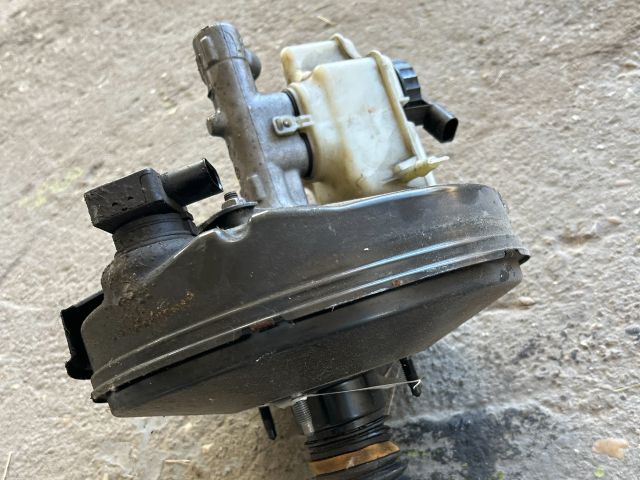 bontott AUDI A3 Fékrásegítő