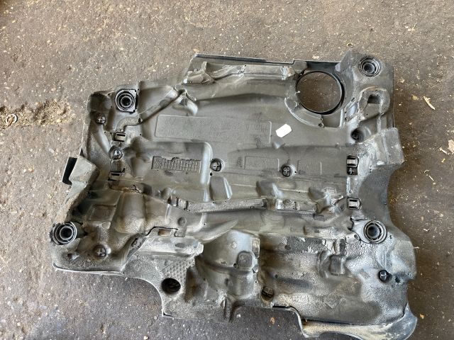 bontott AUDI A3 Felső Motorburkolat