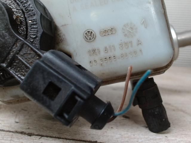 bontott AUDI A3 Főfékhenger