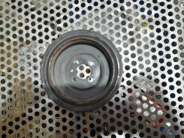 bontott AUDI A3 Főtengely Szíjtárcsa